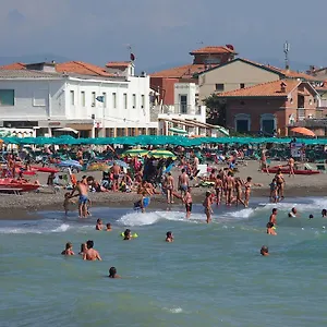 Aurora Marina di Cecina
