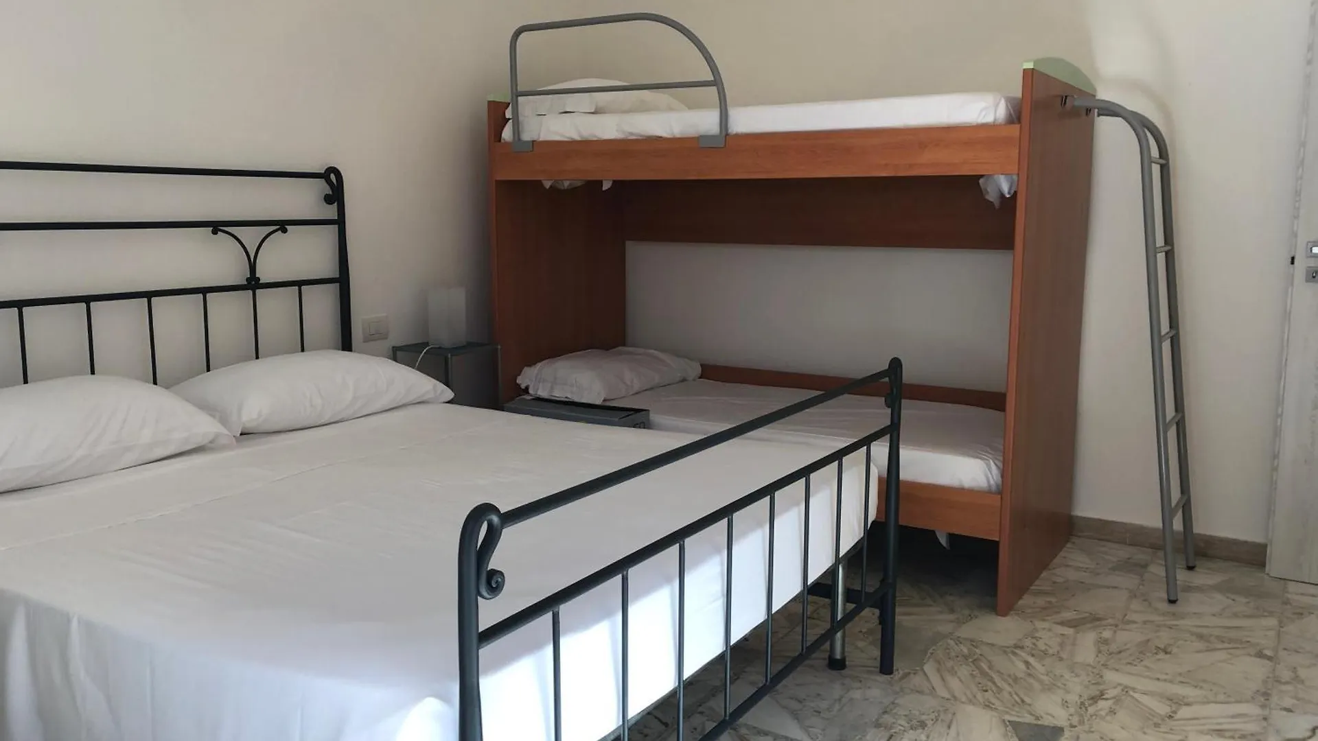 Holiday home Appartamento La Pineta Marina di Cecina Italy